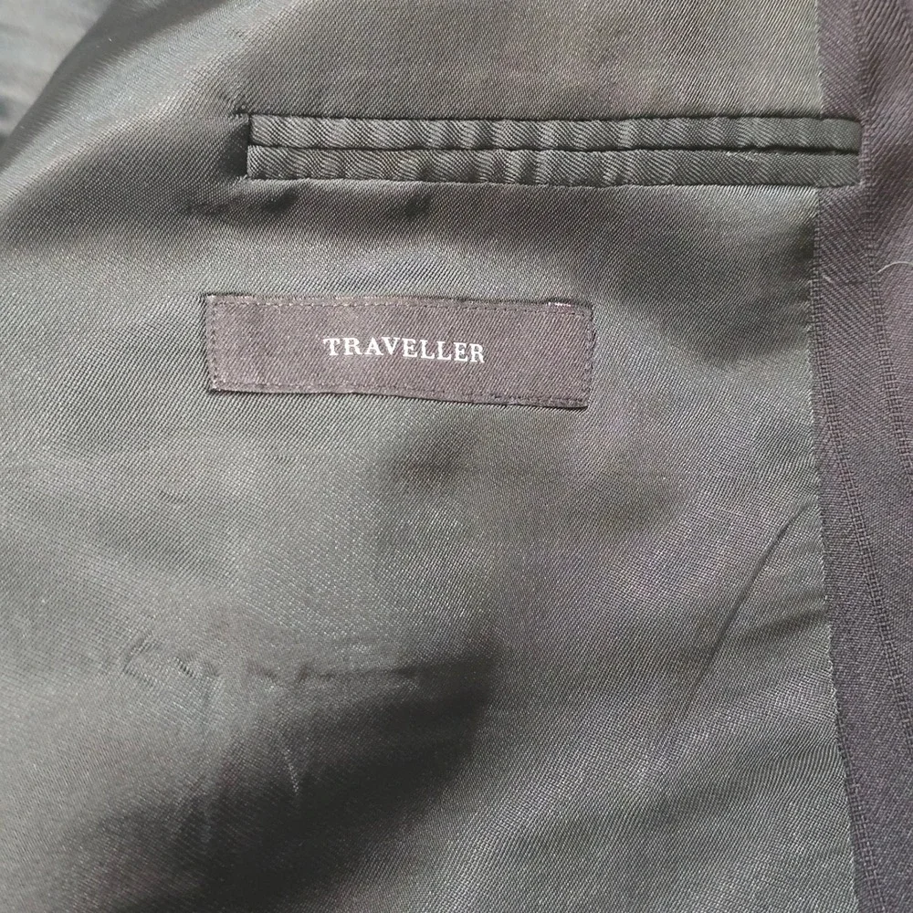 Ermenegildo Zegna Traveller Blazer Mens 62L Brown Pinstripe Wool Jacket Swiss